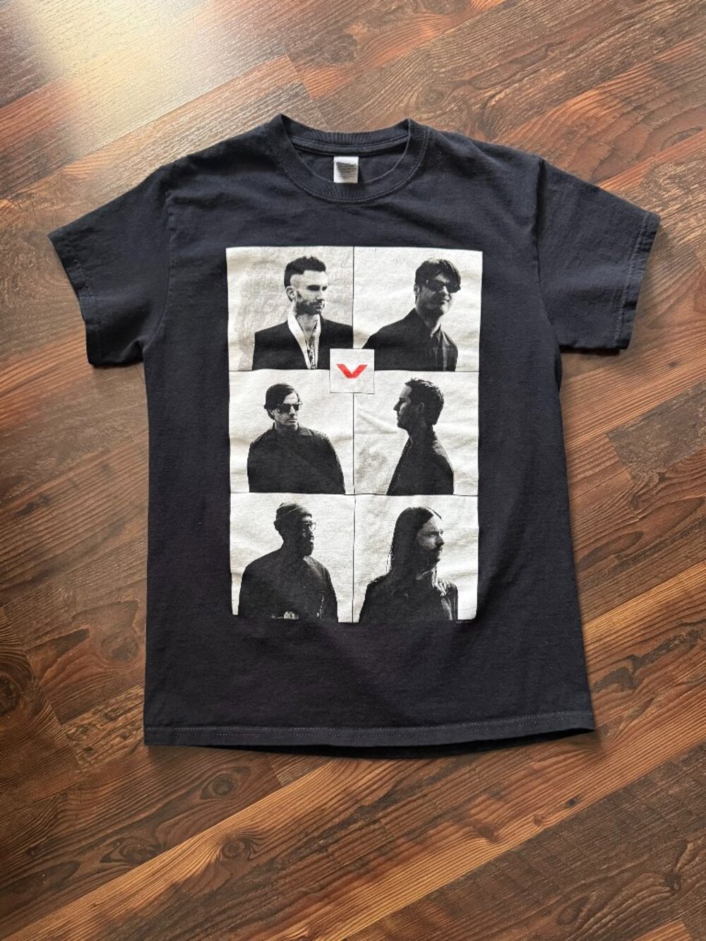 Maroon 5 Concert T-Shirt - 2021 - Size S